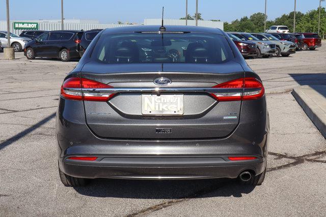 Photo of 2018 Magnetic Metallic Ford Fusion