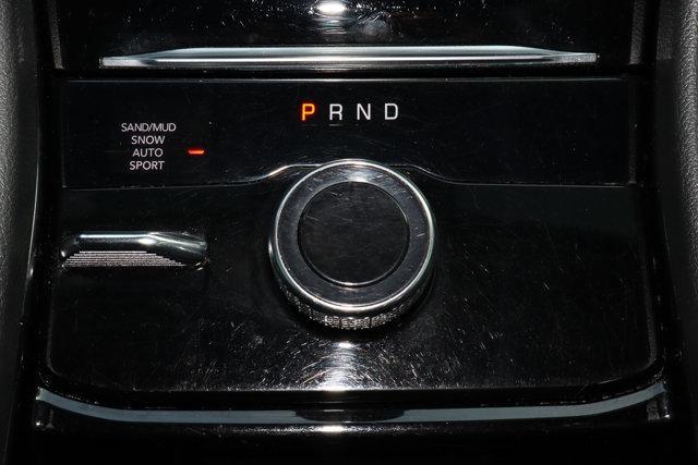 Photo of 2022 Silver Zynith Jeep Grand Cherokee L
