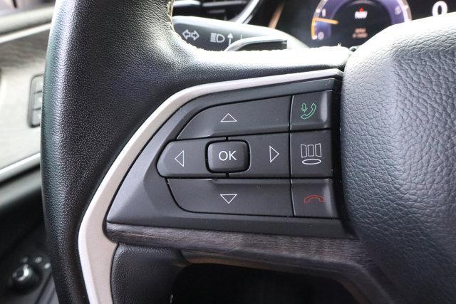 Photo of 2022 Silver Zynith Jeep Grand Cherokee L