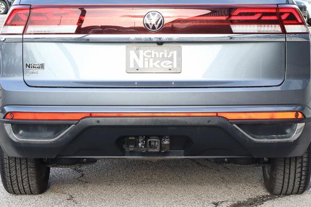 Photo of 2024 Platinum Gray Metallic Volkswagen Atlas Cross Sport