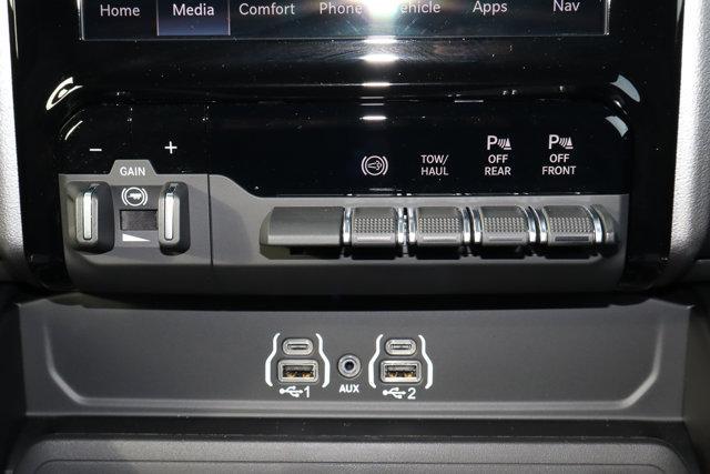 Photo of 2026 Diamond Black RAM 2500