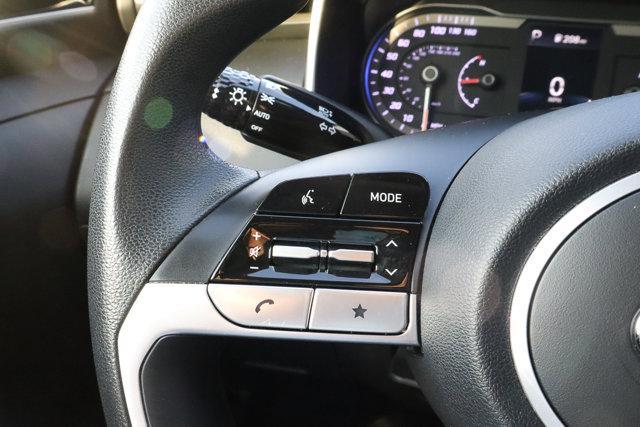 Photo of 2024 White Pearl Hyundai TUCSON
