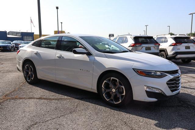 Photo of 2024 Summit White Chevrolet Malibu