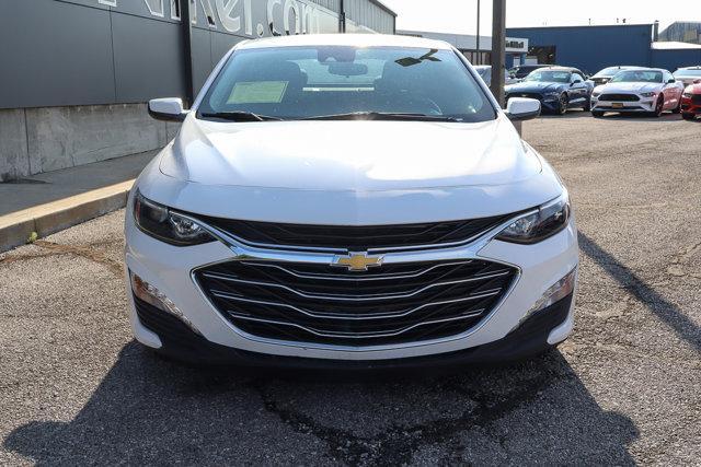 Photo of 2024 Summit White Chevrolet Malibu