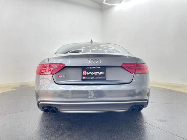 Photo of 2013 Gray Audi S5