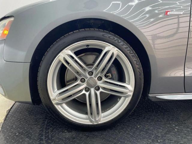 Photo of 2013 Gray Audi S5