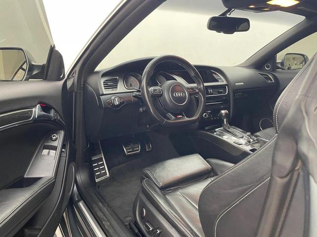 Photo of 2013 Gray Audi S5
