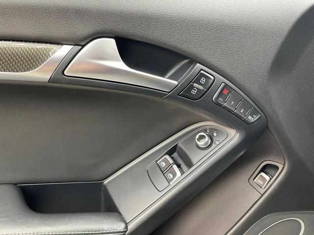 Photo of 2013 Gray Audi S5