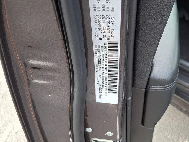 Photo of 2020 Granite Clearcoat Dodge Durango