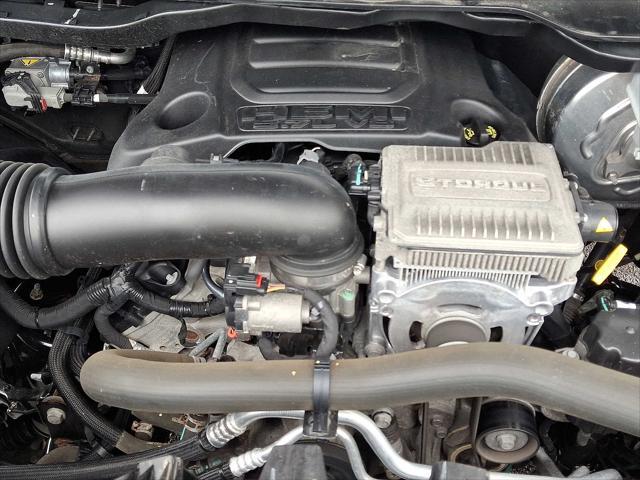 Photo of 2021 Granite Crystal Metallic Clearcoat RAM 1500