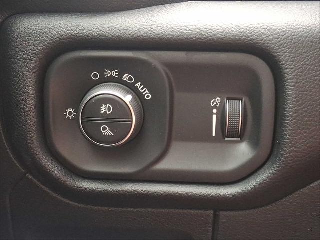 Photo of 2021 Granite Crystal Metallic Clearcoat RAM 1500