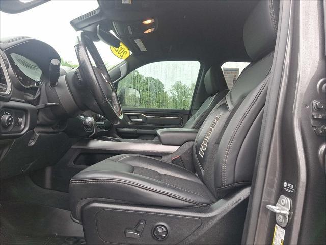 Photo of 2021 Granite Crystal Metallic Clearcoat RAM 1500