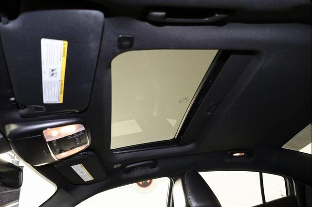 Photo of 2018 Pitch Black Clearcoat Dodge Charger