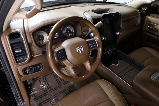 Photo of 2022 Diamond Black Crystal Pearlcoat RAM 3500
