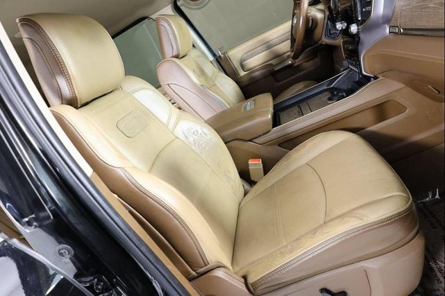 Photo of 2022 Diamond Black Crystal Pearlcoat RAM 3500
