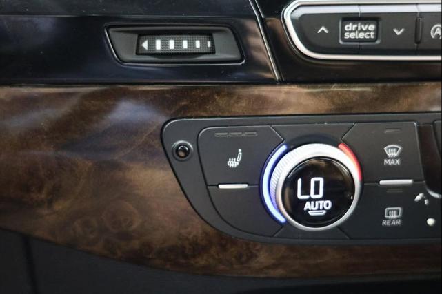 Photo of 2017 Argus Brown Metallic Audi Q7