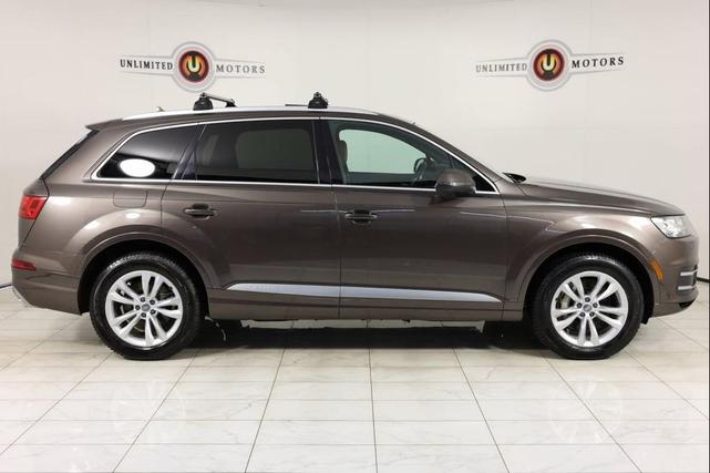 Photo of 2017 Argus Brown Metallic Audi Q7