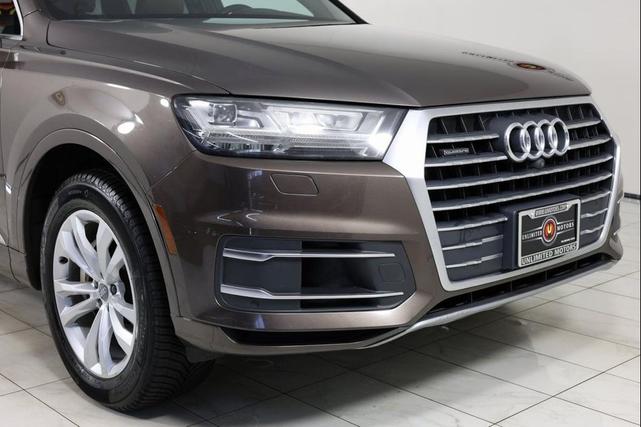 Photo of 2017 Argus Brown Metallic Audi Q7