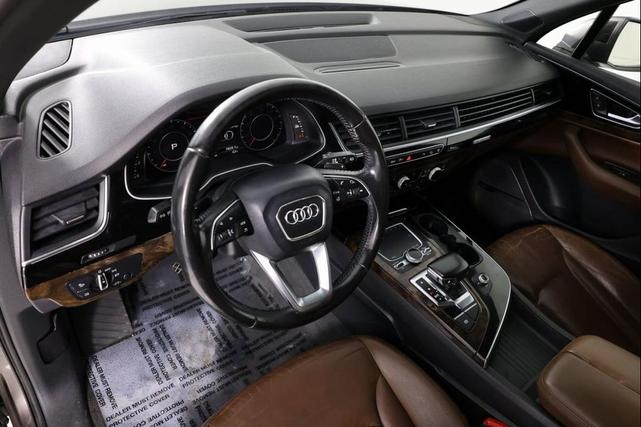 Photo of 2017 Argus Brown Metallic Audi Q7