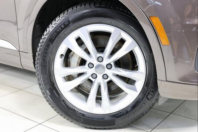 Photo of 2017 Argus Brown Metallic Audi Q7