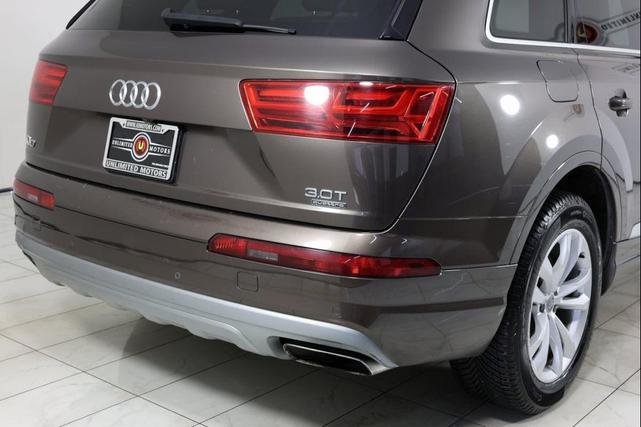 Photo of 2017 Argus Brown Metallic Audi Q7