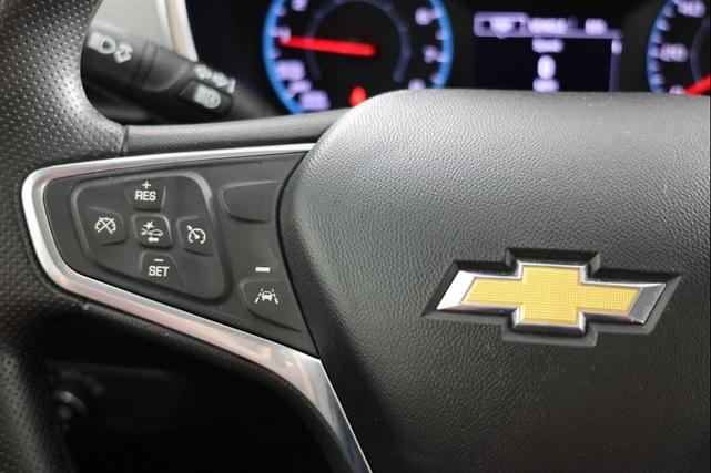 Photo of 2022 Summit White Chevrolet Equinox