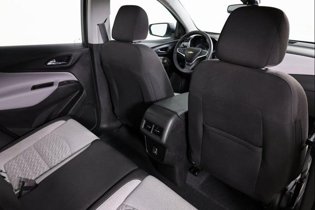 Photo of 2022 Summit White Chevrolet Equinox