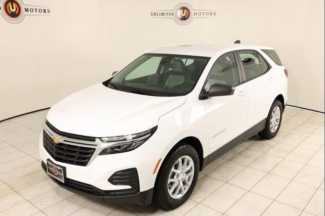 Photo of 2022 Summit White Chevrolet Equinox