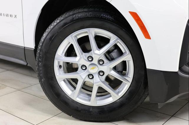 Photo of 2022 Summit White Chevrolet Equinox