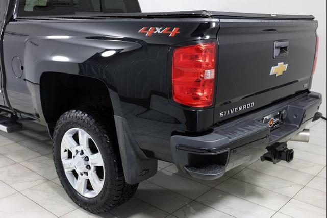 Photo of 2018 Black Chevrolet Silverado 2500