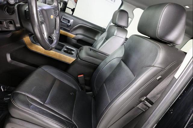 Photo of 2018 Black Chevrolet Silverado 2500