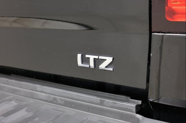 Photo of 2018 Black Chevrolet Silverado 2500
