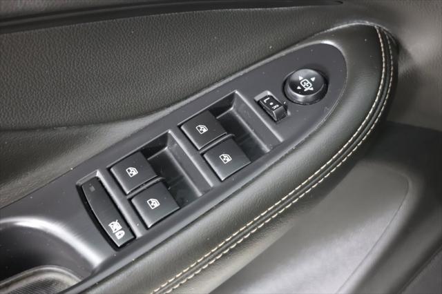 Photo of 2017 Ebony Twilight Metallic Buick Envision