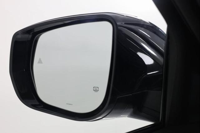 Photo of 2024 Bright White Clearcoat Jeep Grand Cherokee