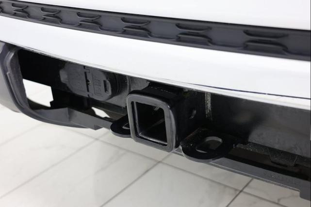 Photo of 2024 Bright White Clearcoat Jeep Grand Cherokee