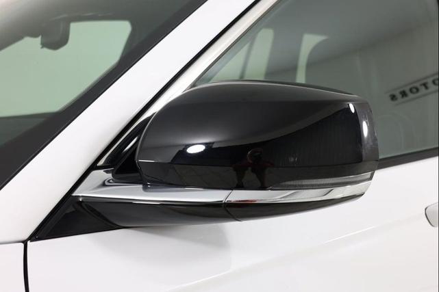 Photo of 2024 Bright White Clearcoat Jeep Grand Cherokee