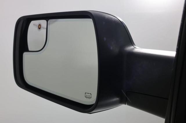 Photo of 2023 Billet Silver Metallic Clearcoat RAM 1500