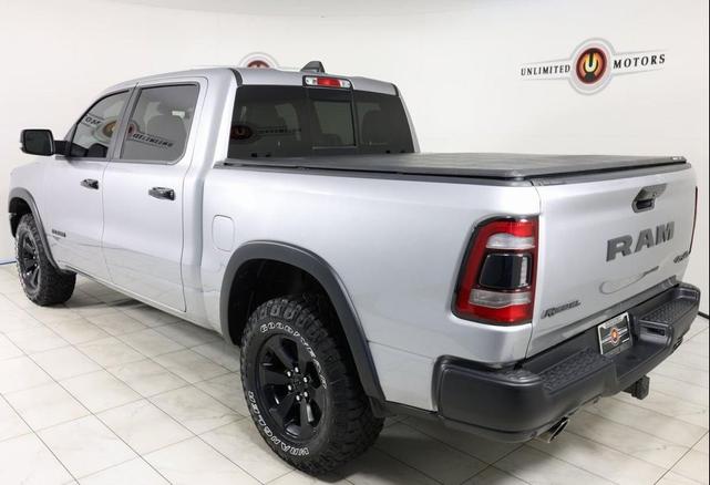 Photo of 2023 Billet Silver Metallic Clearcoat RAM 1500