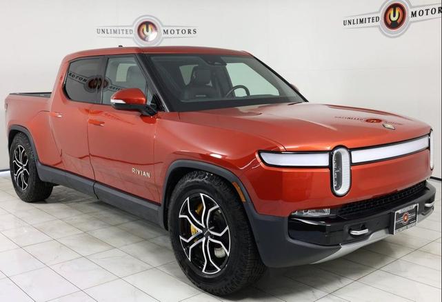 Photo of 2023 Red Canyon Rivian R1T