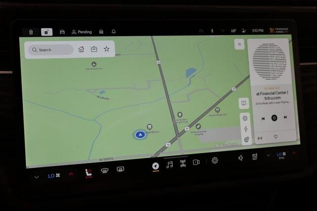 Photo of 2023 Red Canyon Rivian R1T