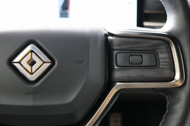 Photo of 2023 Red Canyon Rivian R1T