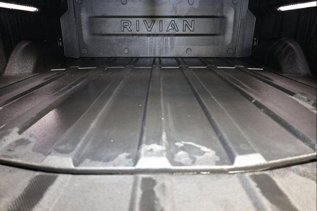 Photo of 2023 Red Canyon Rivian R1T