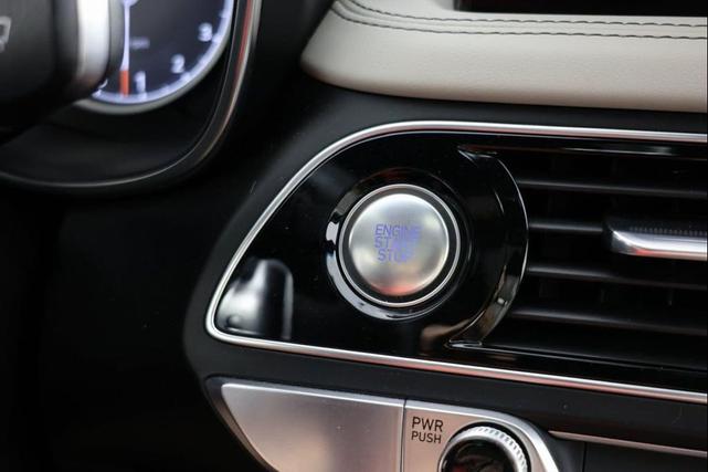 Photo of 2023 Mallorca Blue Genesis G70