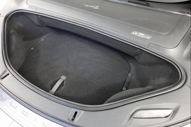 Photo of 2024 Quantum Gray Metallic Lucid Air