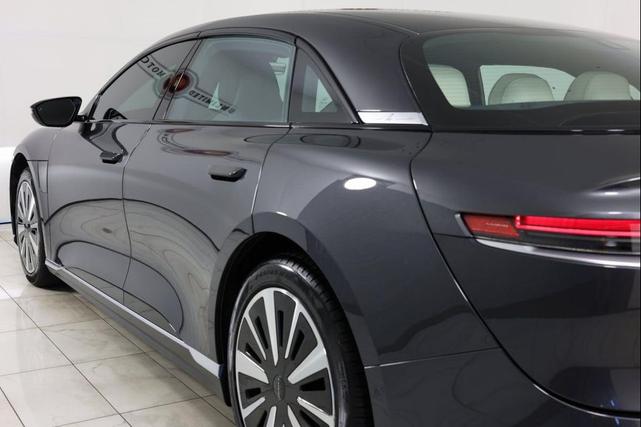Photo of 2024 Quantum Gray Metallic Lucid Air