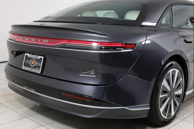 Photo of 2024 Quantum Gray Metallic Lucid Air