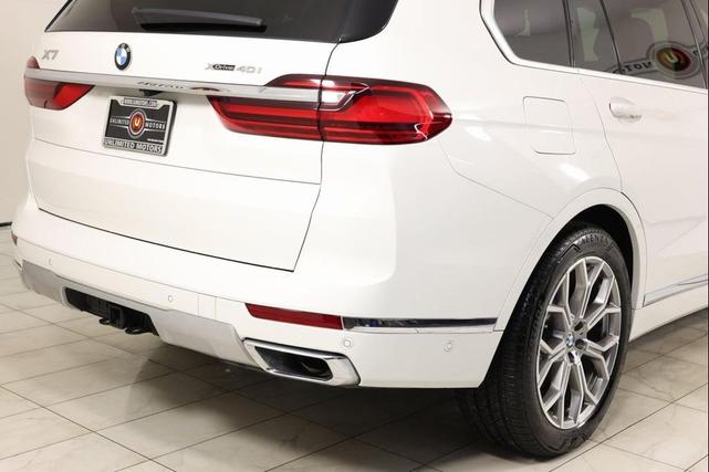 Photo of 2020 Alpine White BMW X7
