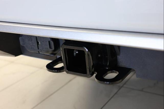 Photo of 2020 Alpine White BMW X7