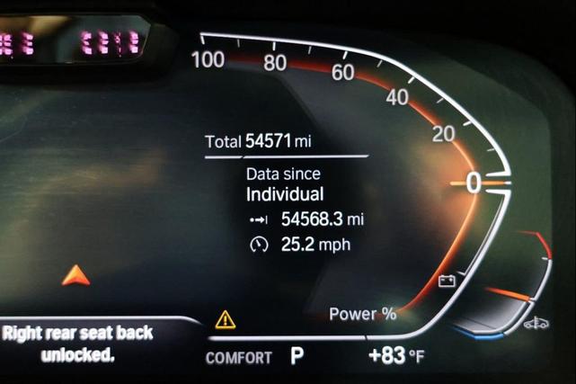 Photo of 2021 Carbon Black Metallic BMW X7