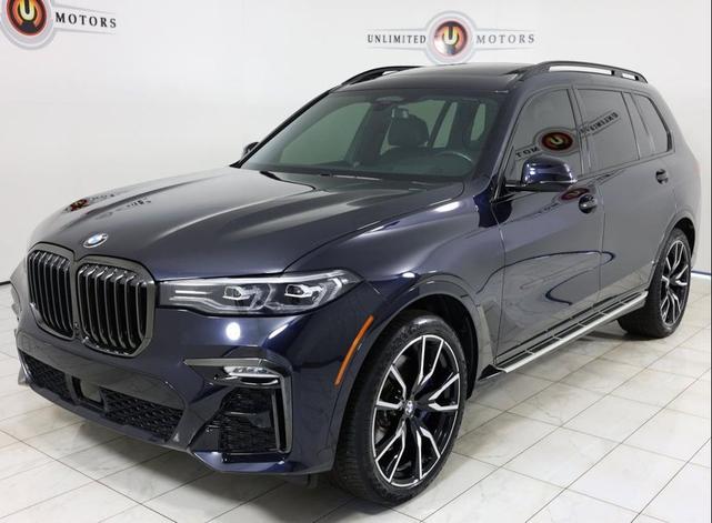 Photo of 2021 Carbon Black Metallic BMW X7